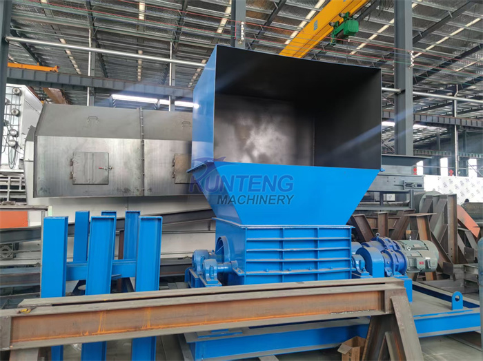 Bag breaker machine